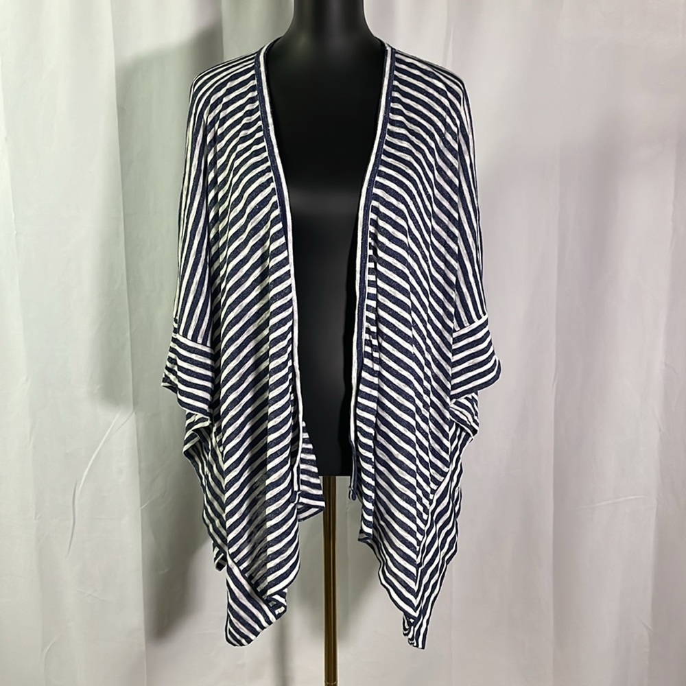 Liz Claiborne Shimmery Blue & White Striped Batwing Sleeve Open Front Cardigan